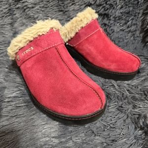 Crocs Cherry Red Suede Mule Shearling Clogs Sz 10
